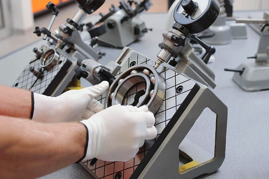 Internal clearance inspection of bearings